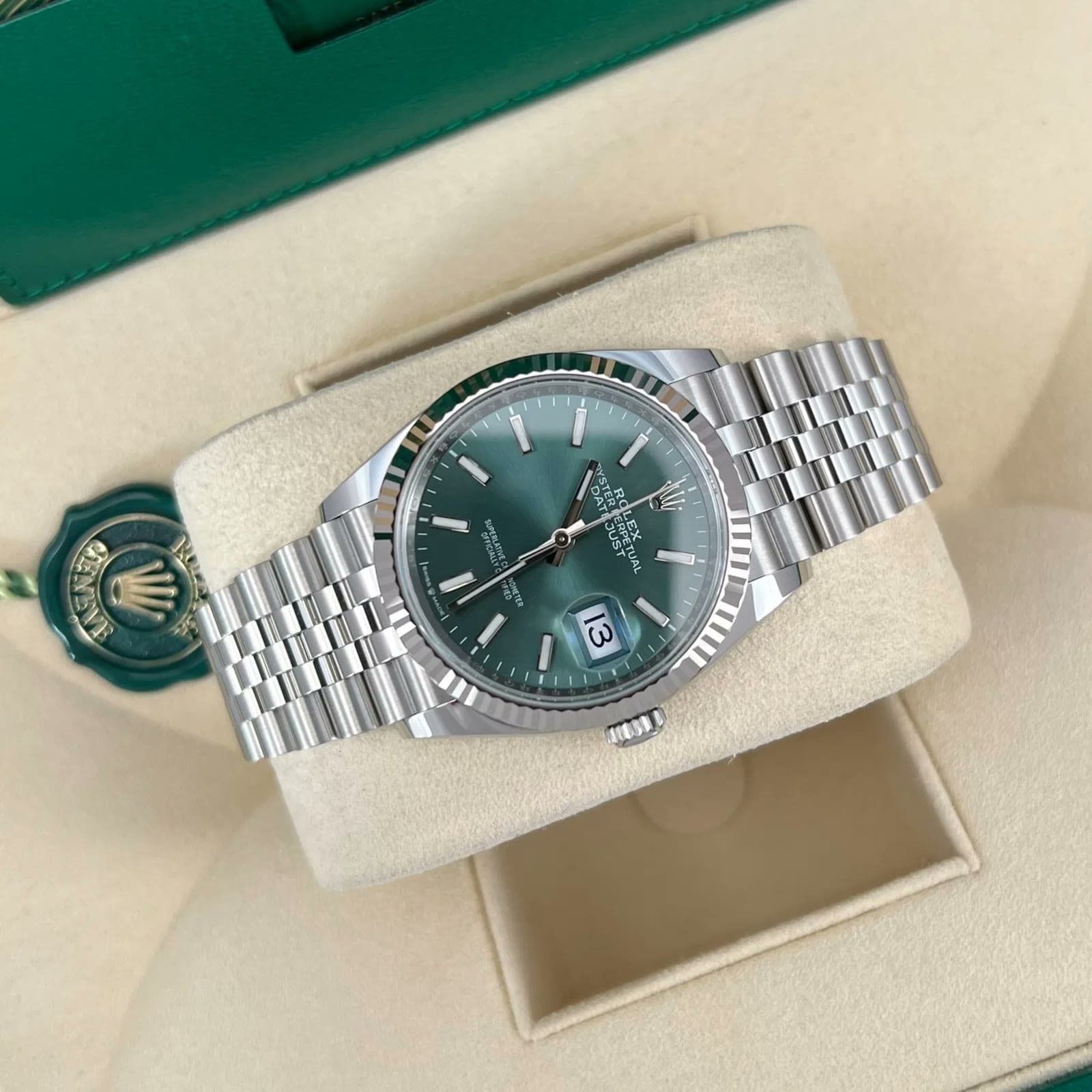2023 Rolex Datejust 36 Steel / Fluted / Mint Green / Jubilee 126234-0051 — 36 mm, Steel, Green dial