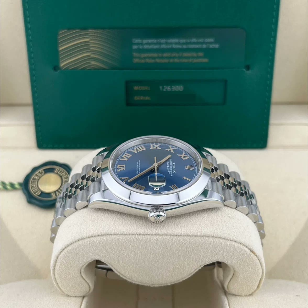 2025 Rolex Datejust 41 Smooth / Blue / Roman / Jubilee 126300-0018 — 41 mm, Steel, Blue dial