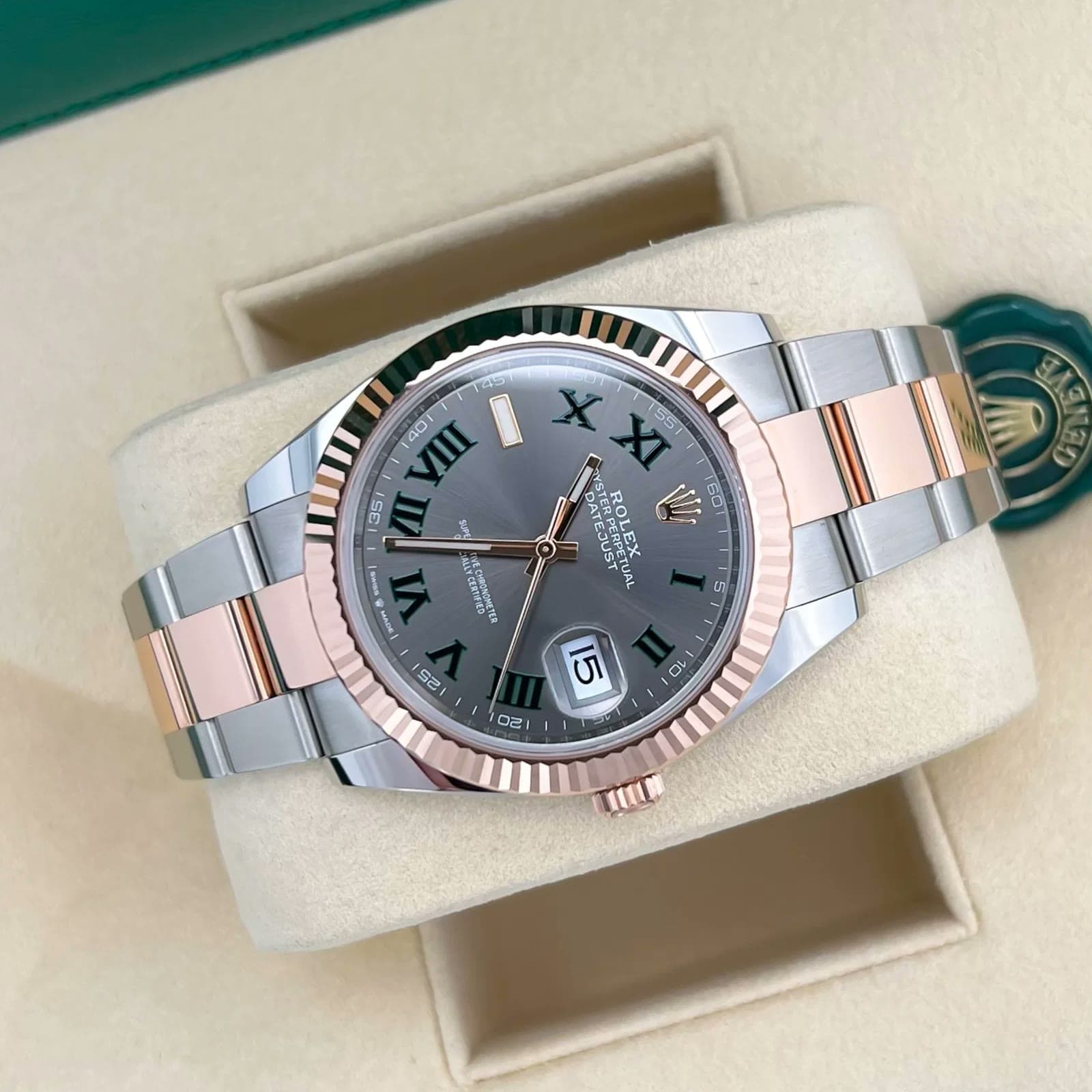 2022 Rolex Datejust 41 Two-Tone "Wimbledon" / Fluted / Oyster 126331-0015 — 41 mm, Steel & Rose Gold, Slate dial