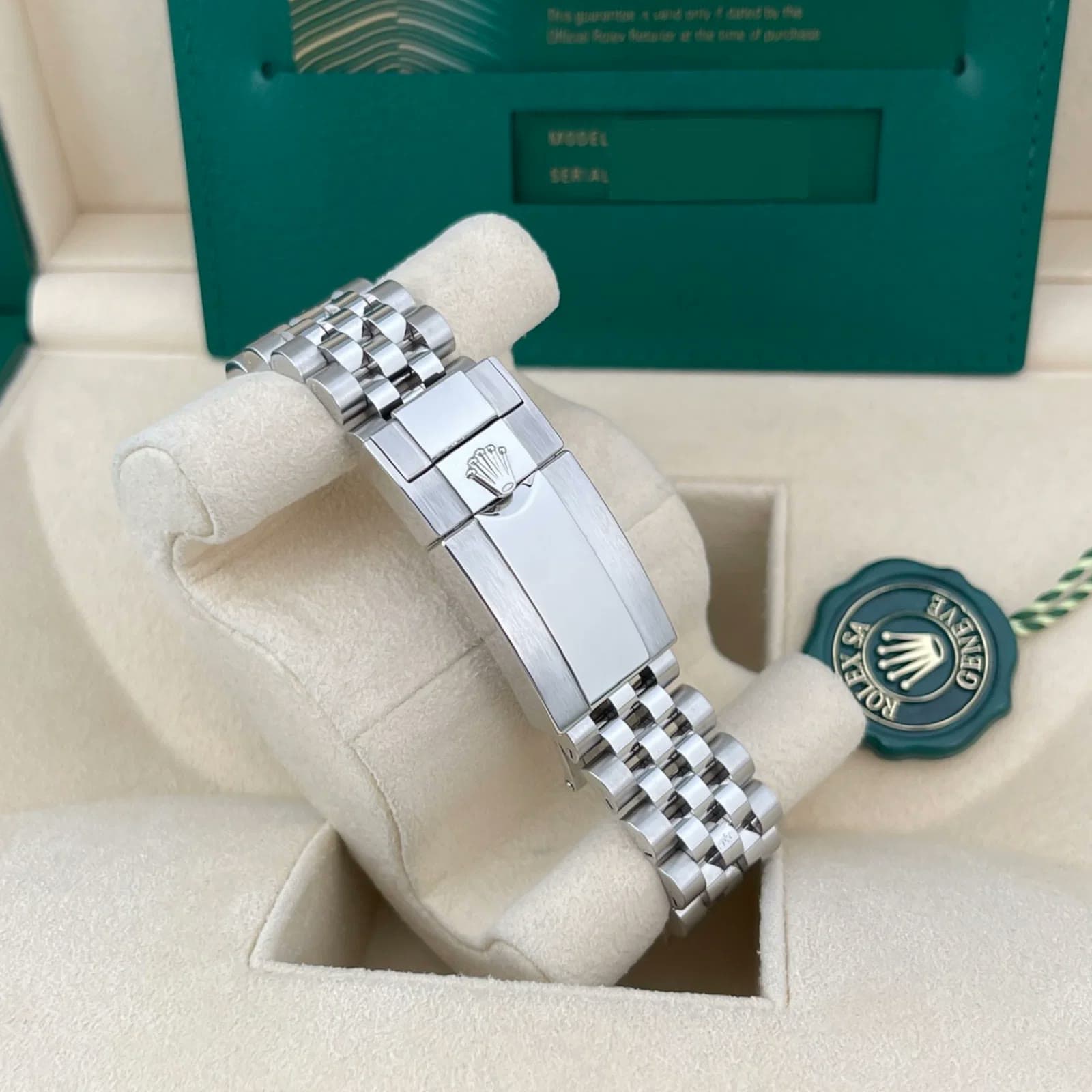 2021 Rolex GMT-Master II "Pepsi" / Jubilee 126710BLRO-0001 — 40 mm, Steel, Black dial