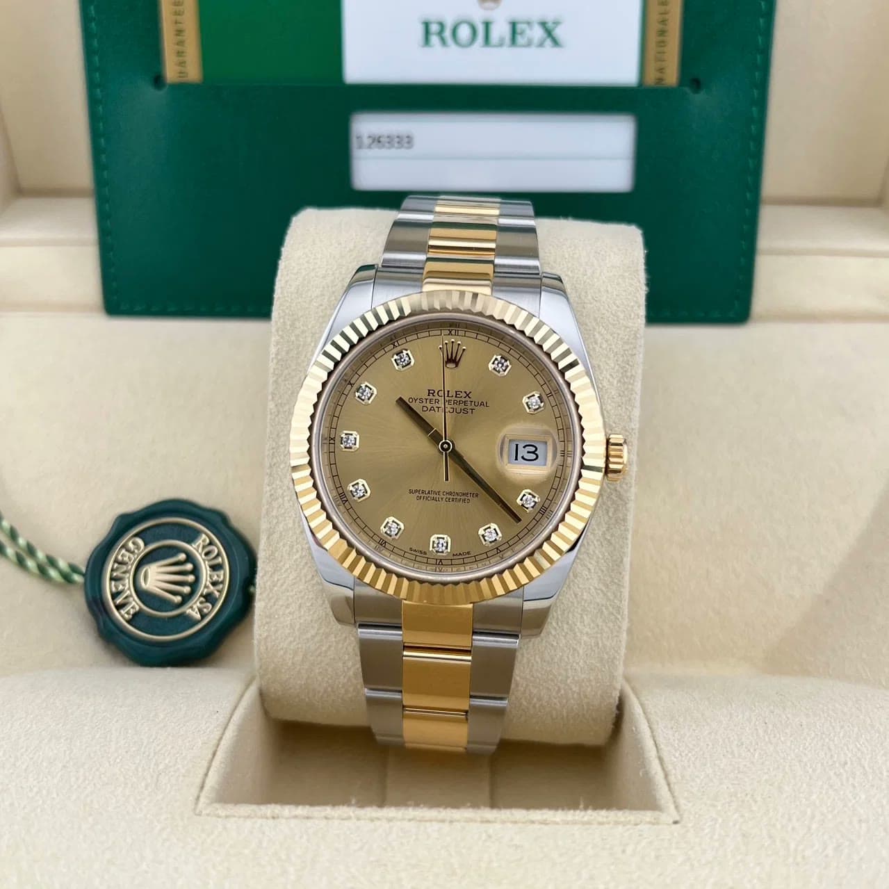 2018 Rolex Datejust 41 Two-Tone / Fluted / Champagne / Diamond-Set / Oyster 126333-0011 — 41 mm, Steel & Yellow Gold, Champag